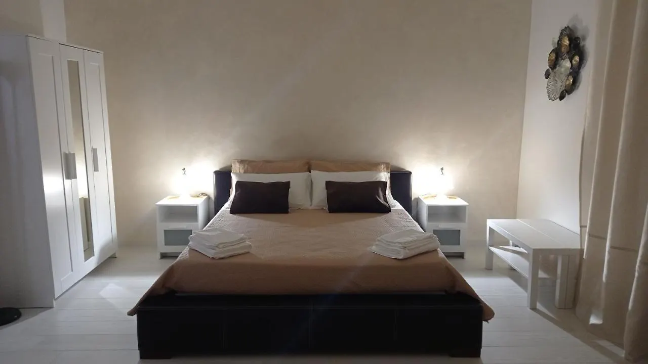 Bed & Breakfast B&B Alba 1 Viagrande Italy