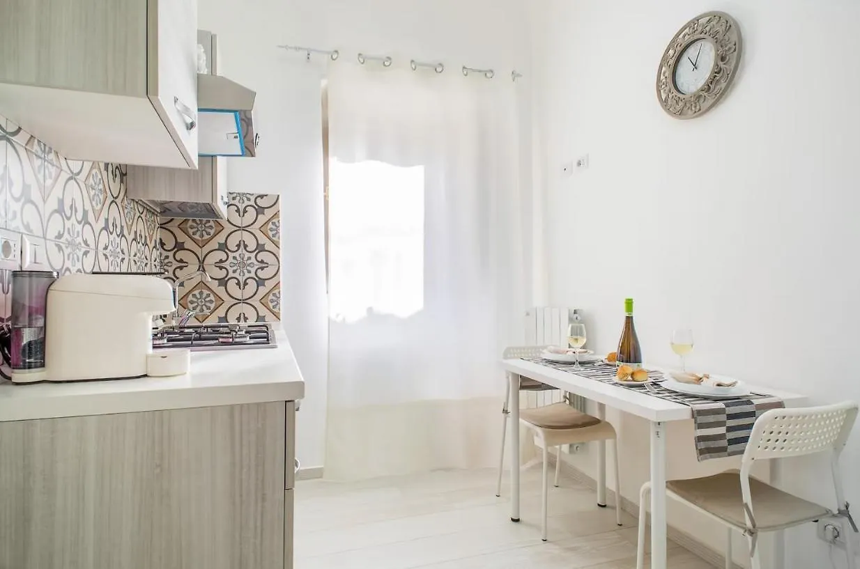 Bed & Breakfast B&B Alba 1 Viagrande Italy
